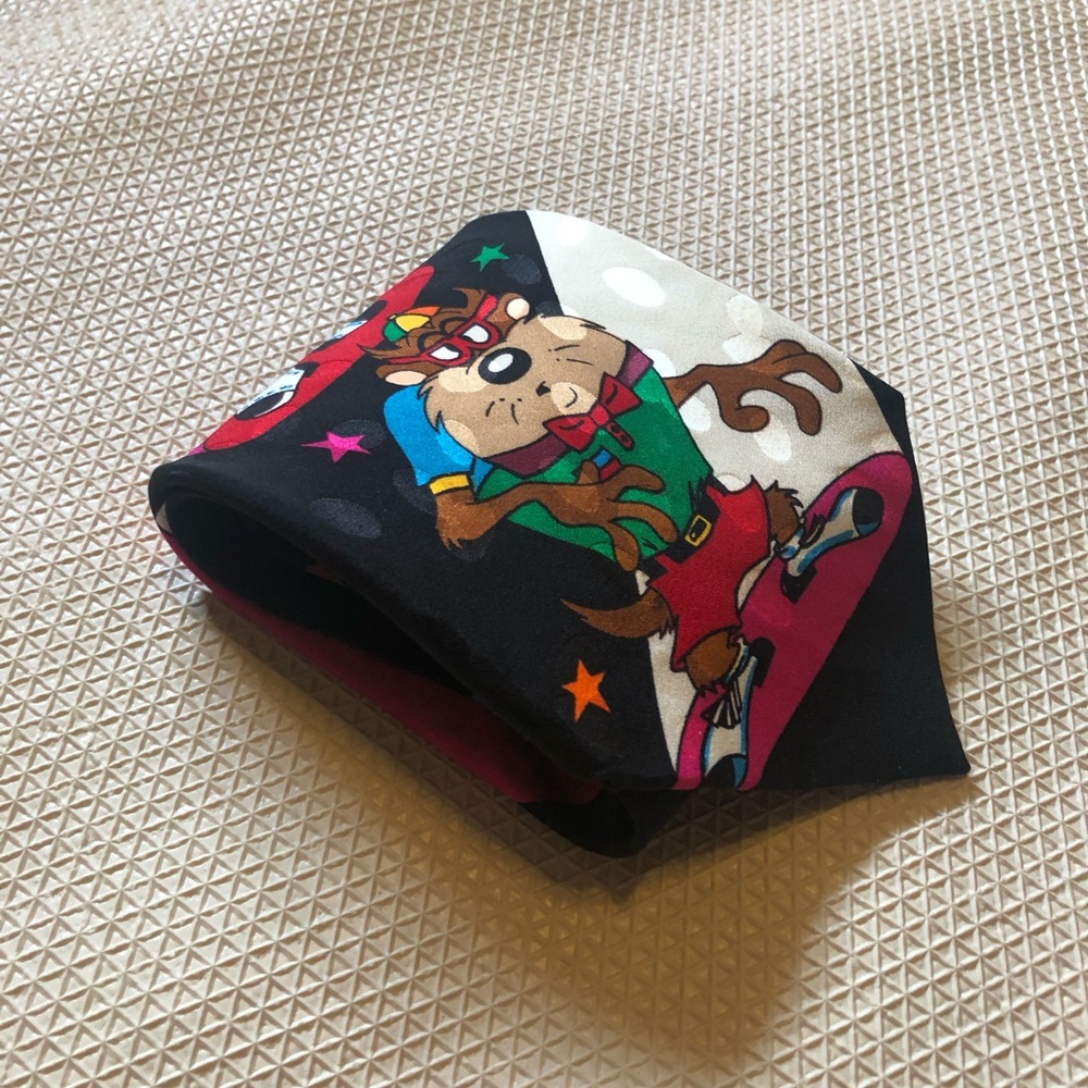 Vintage looney tones mania silk tie